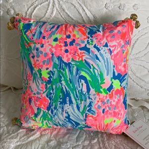NWT Lilly Pulitzer pillow by Pottery Barn